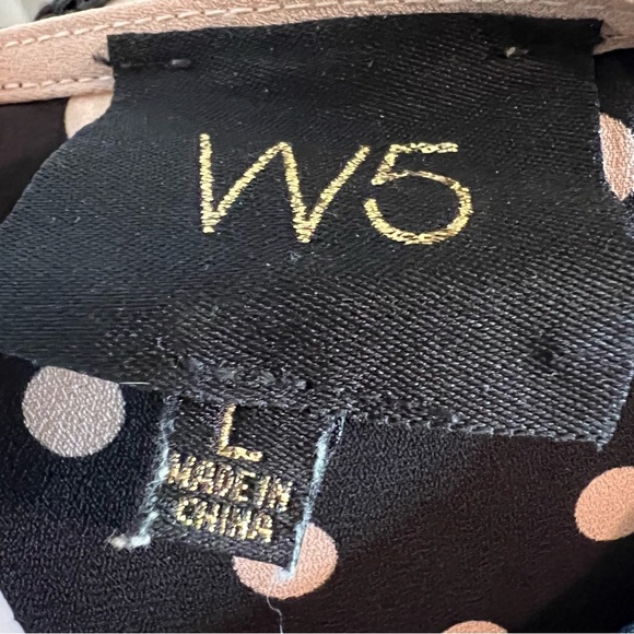 💚W5 Black and Tan Polka Dot Sleeveless Crew Neck Blouse - Picture 5 of 6